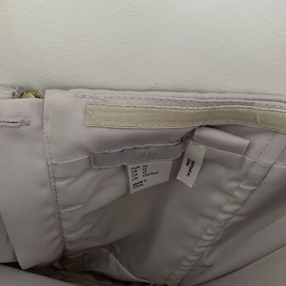 H&M Strapless Sweetheart Peplum Light Gray Dress - Picture 2 of 3